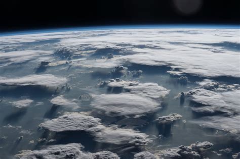A new model of how clouds affect climate