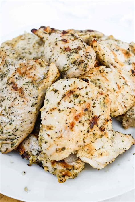 Marinated Air Fryer Greek Yogurt Chicken - Momma Fit Lyndsey
