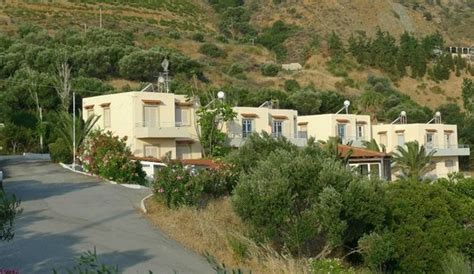 BELLAIR VILLAGE (Agia Pelagia) - Apartment Reviews, Photos, Rate ...