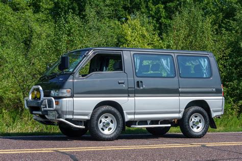 Mitsubishi Delica Star Wagon Is the Perfect Base for an Affordable Overland Camper Van ...