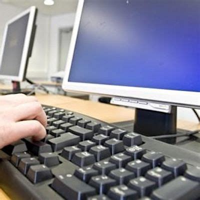 EXCEL FOR BEGINNERS - Stapleford Library - Adult Learning, Stapleford ...