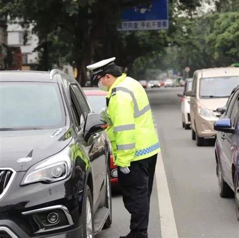 即日起，柳州交警严查这项行为_安全带_乘车人_人员