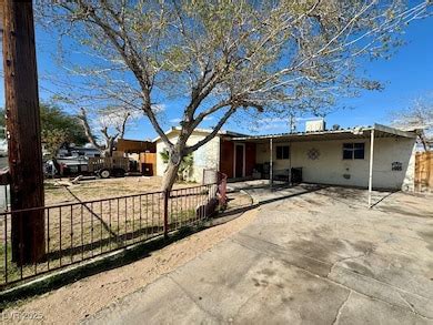 3141 Scarlet Oak Ave, Las Vegas, NV 89104 | Homes.com