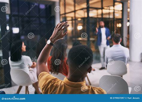 Questions Welcome 的图像结果