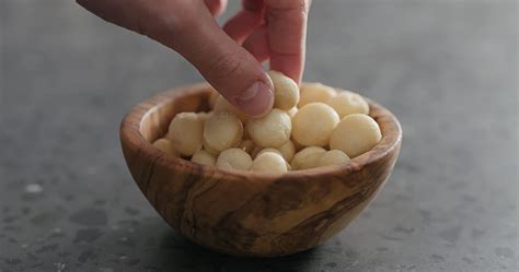 Buy Anna and Sarah Oil Roasted and Salted Macadamias Nut in Resealable ...