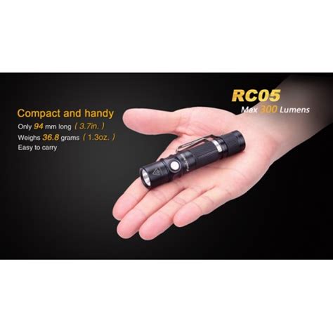 EDC(Everyday Carry) Flashlights - Daily Carry, Easy to carry Lights and ...