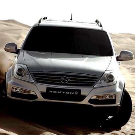 Mahindra Rexton SUV Review | Mahindra Rexton SUV Test Drive Report ...