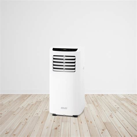 Portable Air Conditioner | 8000 BTU - Arlec UK