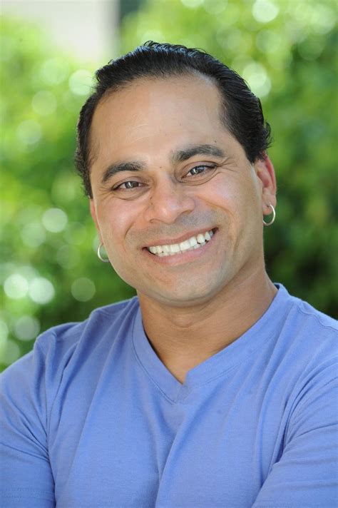 Pictures of Henry Kingi Jr.