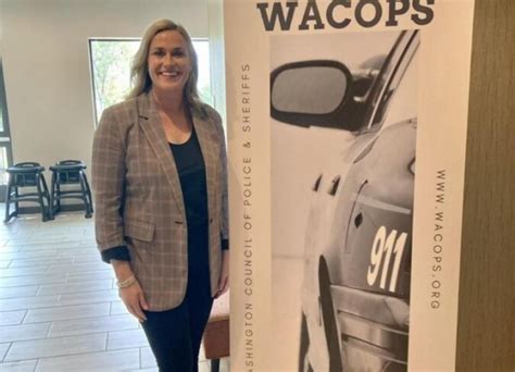 Tiffany Smiley Bio, Age, Height, Weight, Career, Husband, Net Worth