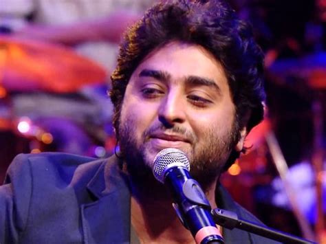 સિંગર અરિજીત સિંહની માતાનું 52 વર્ષની ઉંમરમાં સેરિબ્રલ સ્ટ્રોકને કારણે ...