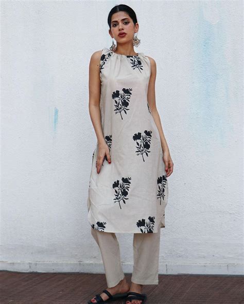 Buy Rumi Block printed Cotton Kurta Set | Kurti pant set | Kurta set
