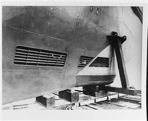 NH 96285 German type XXI submarine