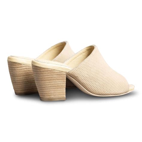 Premium Pure Leather Footwear for Women - Shop dmodot online