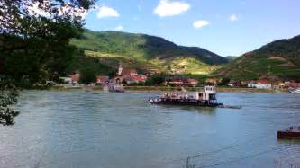 Результаты поиска изображений по запросу "treppelweg donau"