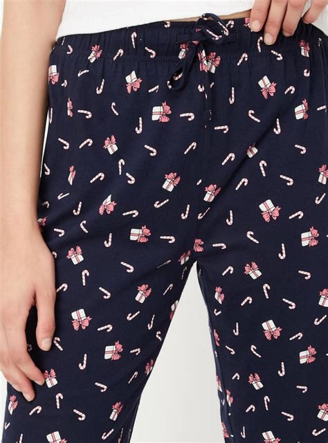 Buy Women Printed Elasticated Capris Online at just Rs. 449.0 ...