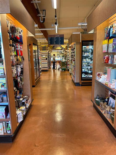 METROPOLITAN MARKET KIRKLAND - Kirkland WA - Hours, Directions, Reviews ...