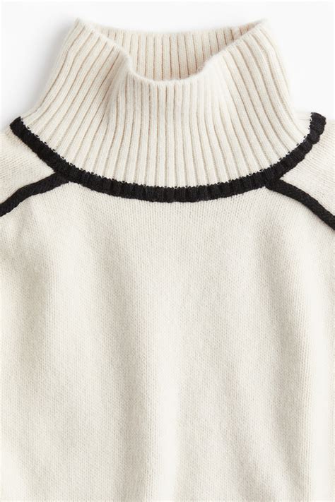 Women's Cream/black Mock Turtleneck Sweater | H&M CA
