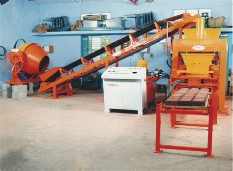 Heavy Duty Concrete Block Making Machine Manufacturer, Supplier from ...