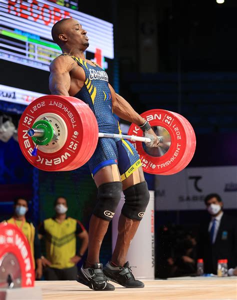 Bio - Density of tall- for -weightlifting -weightlifters: additional ...