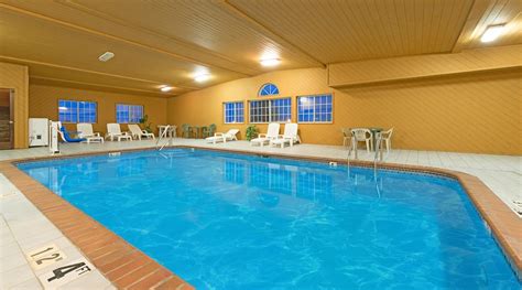 DAYS INN BY WYNDHAM CAMERON - Motel Reviews, Photos, Rate Comparison ...