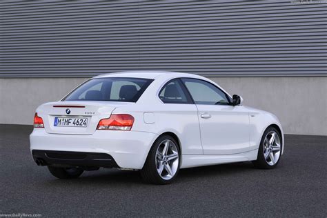 2010 BMW 135i Coupe E82 - Stunning HD Photos, Videos, Specs, Features & Price - DailyRevs