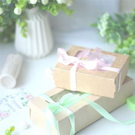 Gift Giving Love Language Explained - Sunshine by Starry