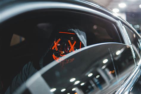 Alien Car Window 的图像结果