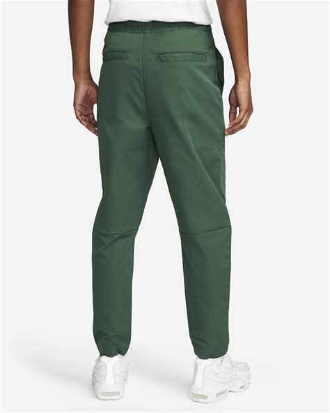 Nike Club Men's Woven Tapered Leg Pants. Nike.com