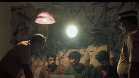 ആകാംക്ഷയുടെ മുൾമുനയിലിരുത്തുന്ന ട്രെയ്‌ലറുമായി നവാഗതരുടെ 'ഡാർക്ക് ...