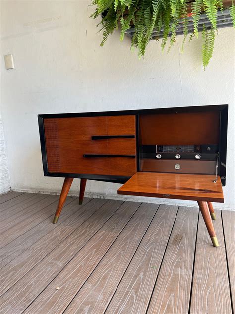 Mid-Century Modern Stereo Console For Sale at 1stDibs | vintage mid ...