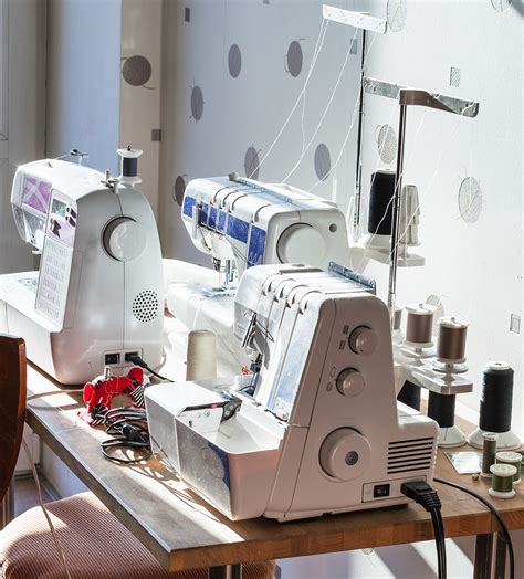 4 Best Professional Sewing Machines (That Are Not Industrials) in 2023