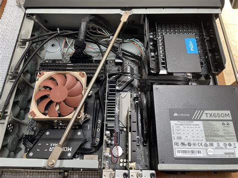 Rezultat imagine pentru HTPC Build