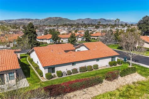 Aerial View of Address 的图像结果