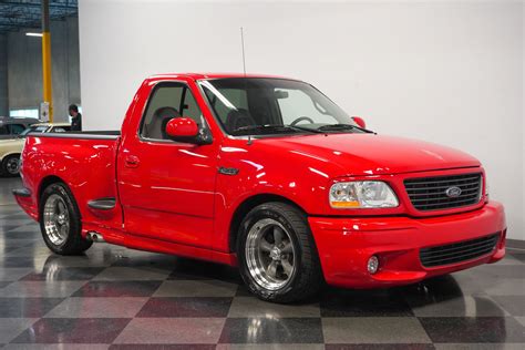 7,500-Mile Ford F-150 SVT Lightning for Sale, Paul Walker Would Have Loved It - autoevolution