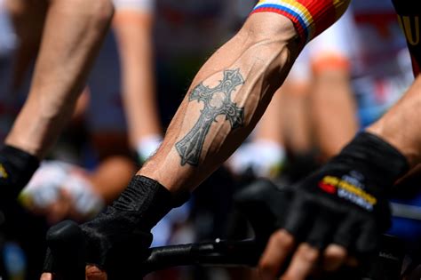 Top tattoos of the world of cycling: Koi carp, clocks and a crucifix ...