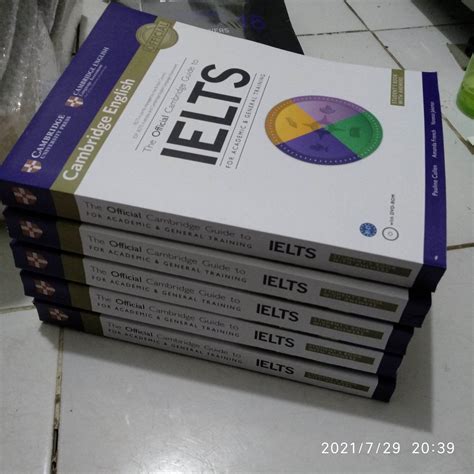 Buku The Official Cambridge Guide to IELTS for Academic & General Training with Answers with ...