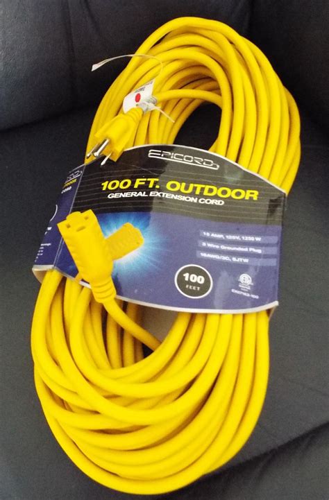 Amazon.com: Epicord 100 Foot Extension Cord - 15 Amps, 125 VAC, 1875 ...