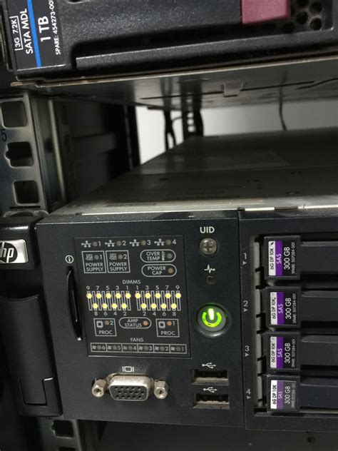 已解决: HP DL380 G6服务器 面板内存指示灯全亮是什么情况 - 惠普支持社区 - 783719
