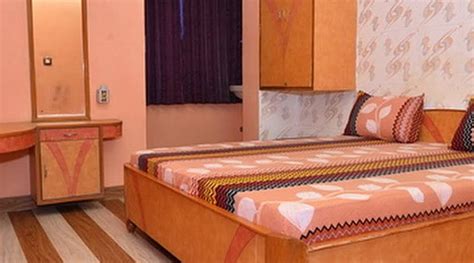 MOTEL SURYA INN (Anand, Gujarat) - Lodge Reviews & Photos - Tripadvisor