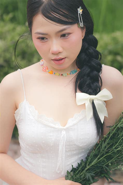 Women+Oiled+Up+Feet Photos, Download The BEST Free Women+Oiled+Up+Feet ...