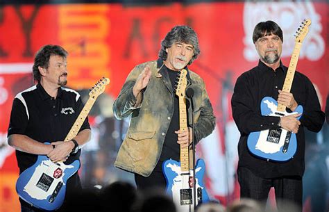 Alabama Singer 的图像结果