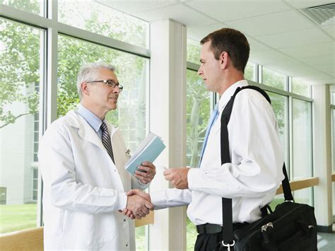 How to Build a Successful Career in Medical Sales