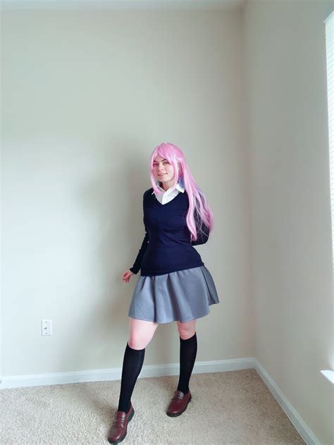 Depvailon.Com: Linneas Life - Shikimori | Page 1/2