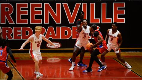 Highlights of Greenville boys basketball playoff win against Riverside