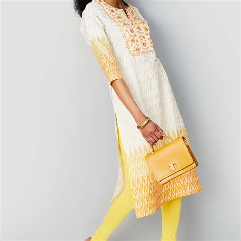 Buy Women Embroidered Notched Neck Straight Kurta Online at just Rs ...