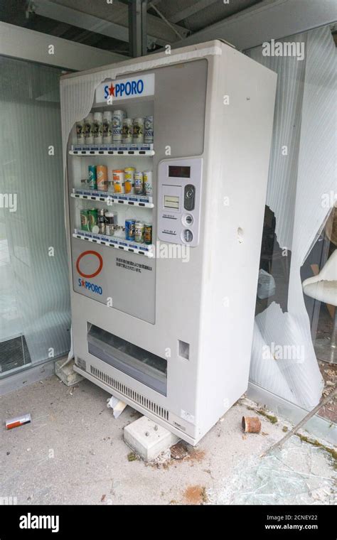 Vending Machine Disasters 的图像结果