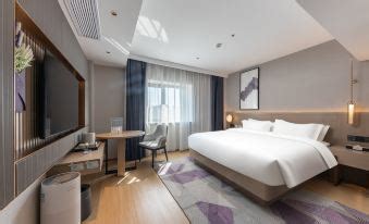 Lavande Hotel (Zhangjiajie Tianmenshan Cableway)(麗枫酒店（张家界天门山索道店 ...