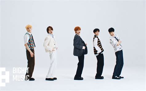 【崔杋圭】【低音少年】【4K横板直拍】DNA+GBGB|20221224SBS-bilibili(B站)无水印视频解析——YIUIOS易柚斯