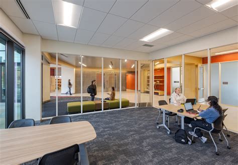 Sacramento City College - Natural Sciences Building - Education Snapshots